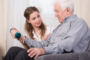 فیزیوتراپی در منزل سکته مغزی